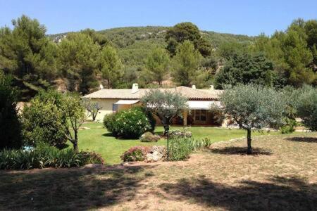 Maison privée au calme dans Mas provencal Villa Sanary-sur-Mer Exterior foto